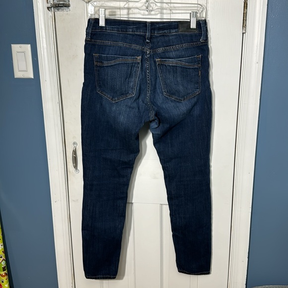 EXPRESS STRETCH LEGGING MID RISE JEANS SIZE 6S/6C - Picture 2 of 3